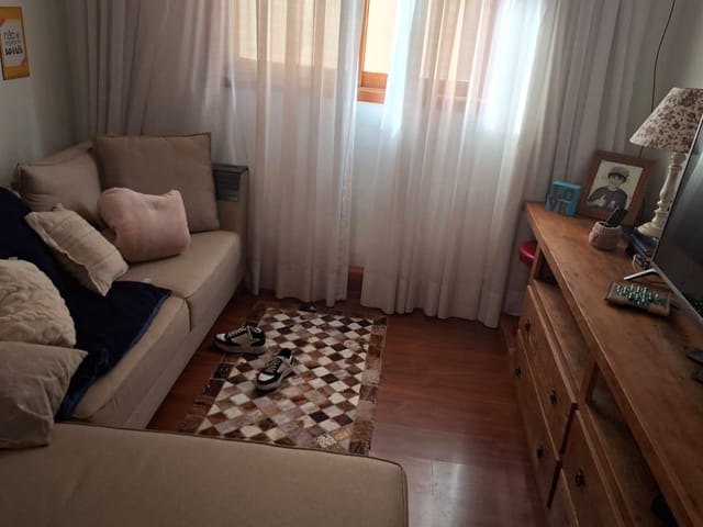 Casa 3 quartos e 3 banheiros, à venda, no bairro Urbanova em São José dos Campos
