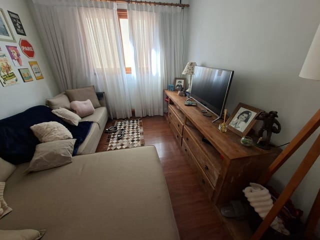 Casa 3 quartos e 3 banheiros, à venda, no bairro Urbanova em São José dos Campos