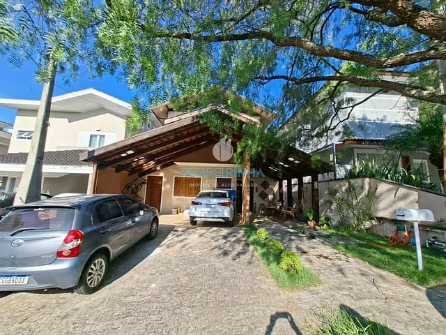Casa 3 quartos e 3 banheiros, à venda, no bairro Urbanova em São José dos Campos