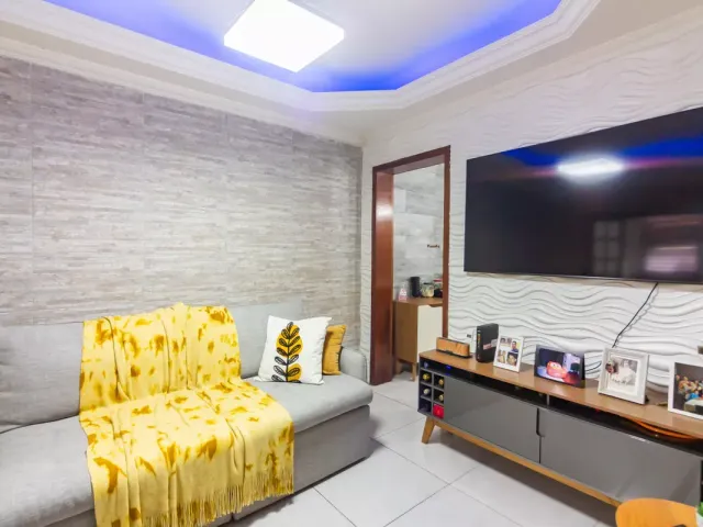 Casa com 296m² 12 quartos e 5 banheiros, à venda, no bairro Jardim Roberto em Osasco