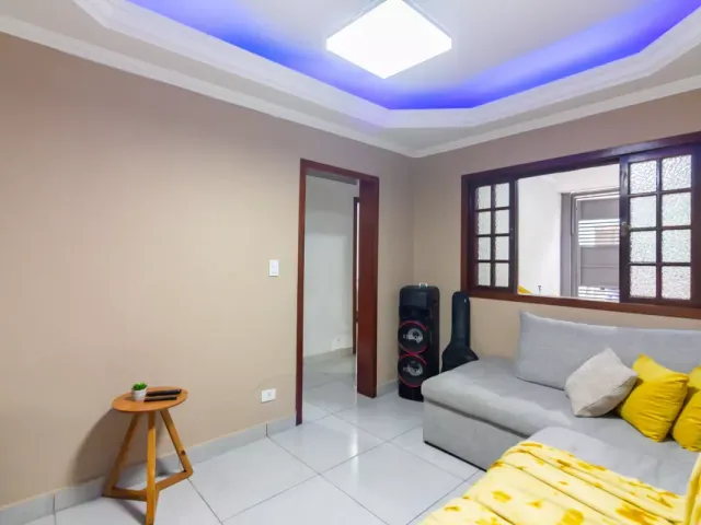 Casa com 296m² 12 quartos e 5 banheiros, à venda, no bairro Jardim Roberto em Osasco