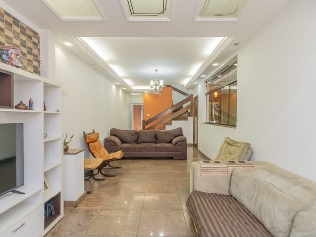 Foto do Casa - Casa para venda em Lapa com 4 quartos, sendo 2 suítes, 219m² | Lares e Andares Imóveis