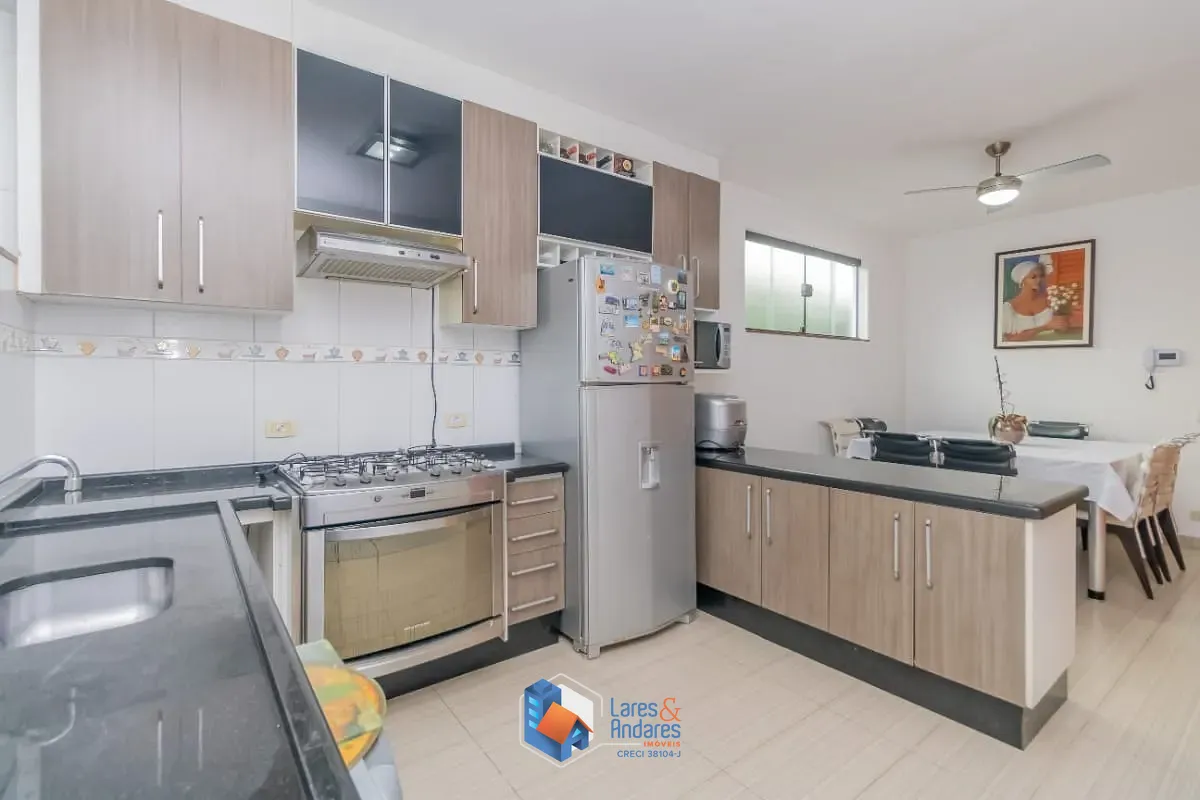 Casa, 4 quartos, 219 m² - Foto 9