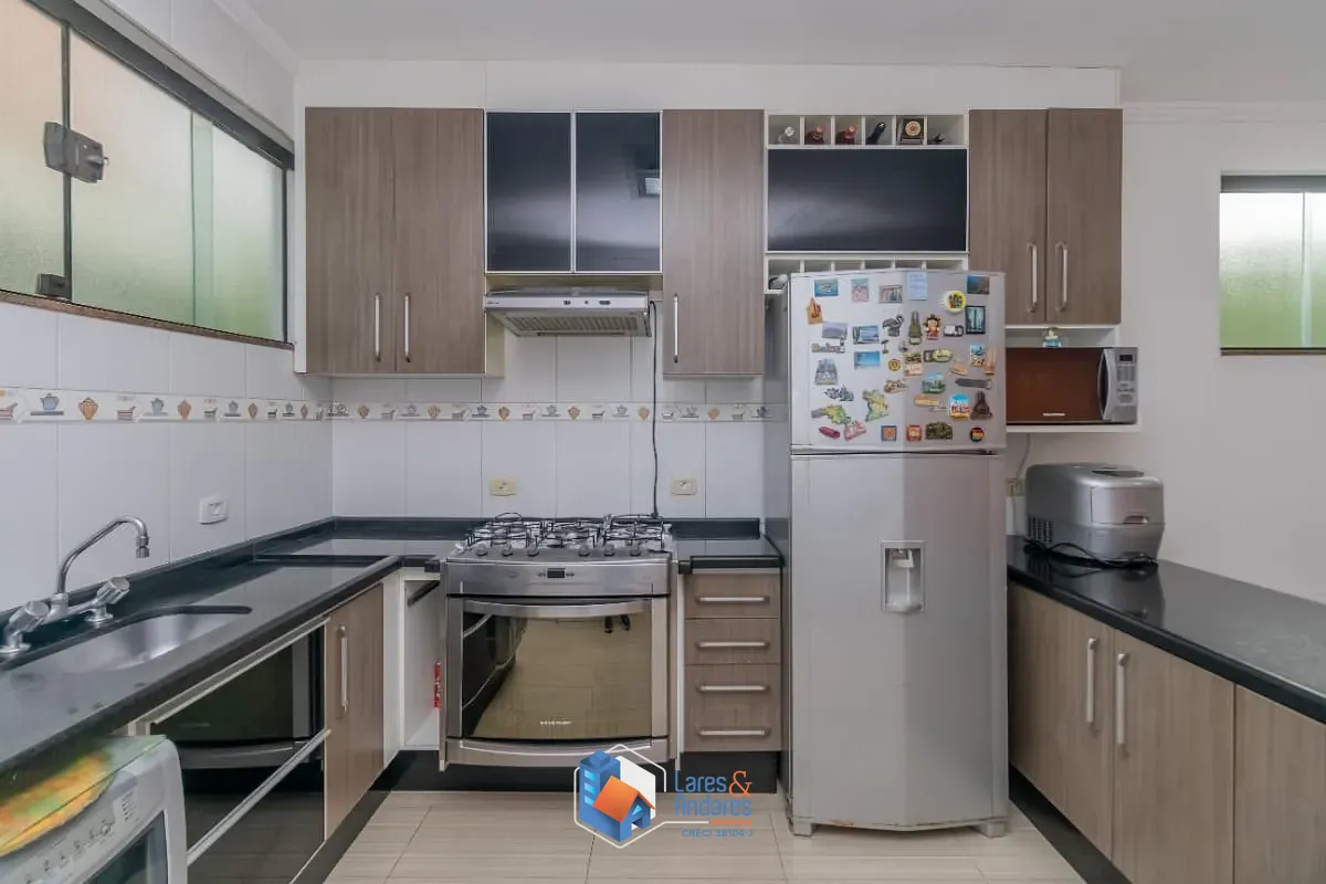 Casa, 4 quartos, 219 m² - Foto 10