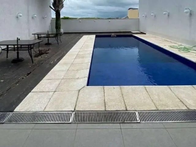 Casa 3 quartos e 2 banheiros, à venda ou para alugar, no bairro Urbanova V em São José dos Campos