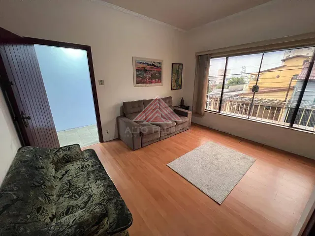 Casa 4 quartos e 4 banheiros, à venda, no bairro Jardim Pedroso em Mauá