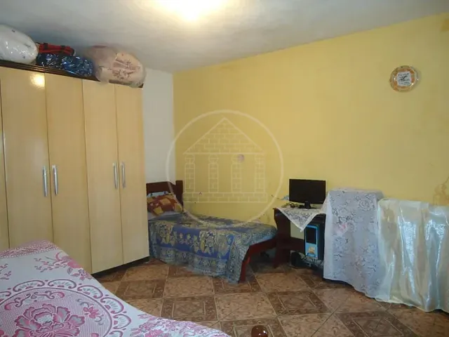 Casa com 251m² 4 quartos e 2 banheiros, à venda, no bairro Jardim Real em São Paulo