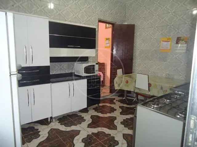 Casa com 251m² 4 quartos e 2 banheiros, à venda, no bairro Jardim Real em São Paulo