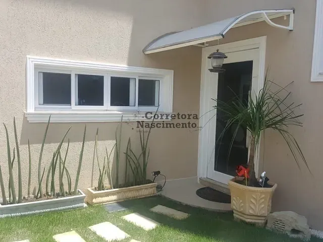 Casa com 232m² 4 quartos e 6 banheiros, à venda, no bairro Villa Branca em Jacareí