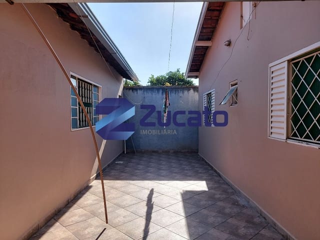 Foto do Casa - Casa com 3 dormitórios à venda, 130 m² por R$ 250.000,00 - Conjunto Maringá II - Uberaba/MG | ZUCATO IMOBILIARIA LTDA