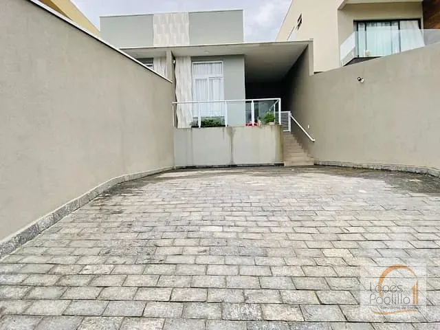 Casa com 295m² 3 quartos e 4 banheiros, à venda, no bairro Jardim Paulista em Atibaia