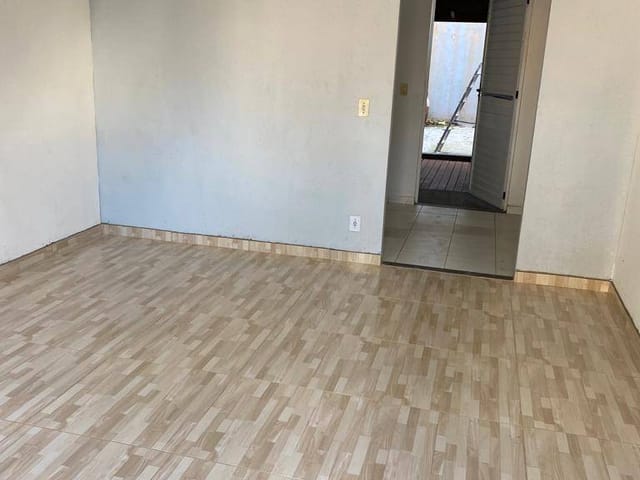 Casa com 125m² 2 quartos e 1 banheiro, para alugar, no bairro Jardim Ísis em Cotia