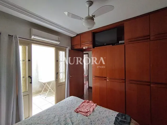 Casa com 317m² 3 quartos e 3 banheiros, à venda, no bairro Jardim Italia em Londrina
