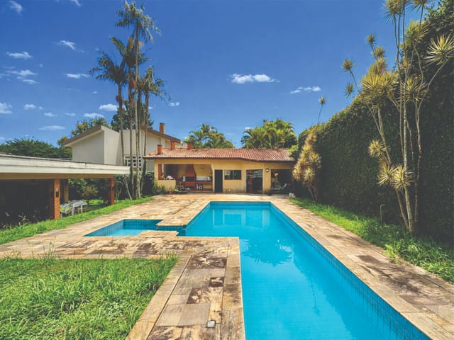 Casa com 1200m² 5 quartos e 7 banheiros, à venda, no bairro Jardim do Golf I em Jandira