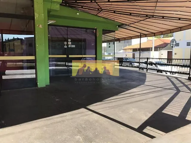 Casa com 448m², para alugar, no bairro Cidade Universitária em Campinas