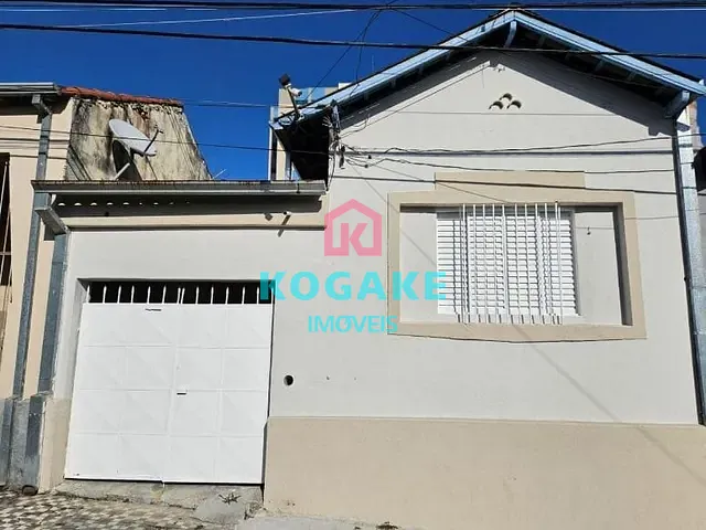 Casa com 60m² 2 quartos e 1 banheiro, à venda ou para alugar, no bairro Jardim Bela Vista em São José dos Campos