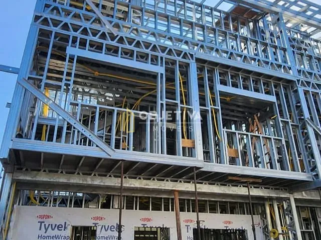 Casa com 280m² 4 quartos e 4 banheiros, à venda, no bairro Tristeza em Porto Alegre