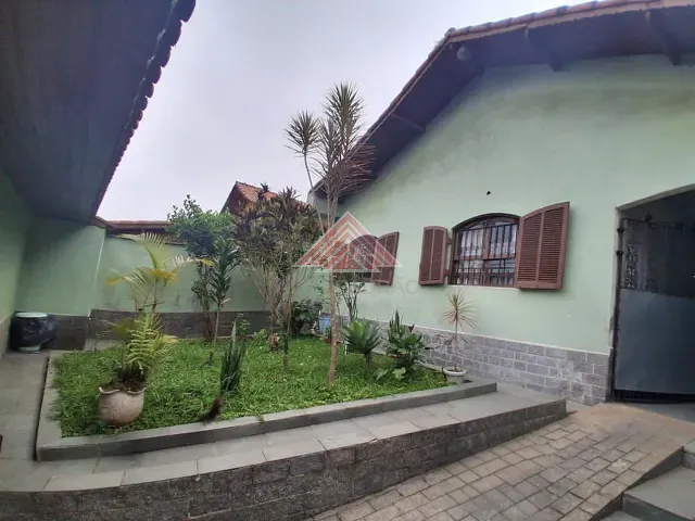 Casa com 430m² 3 quartos e 2 banheiros, à venda, no bairro Vila Assis Brasil em Mauá