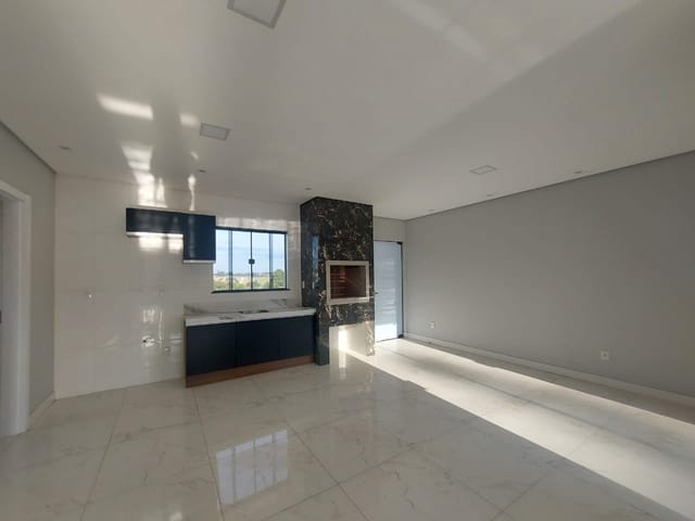 Casa para locação em condominio fechado com 3 quartos sendo 1 suíte no  Contorno, 100 m² -  Ponta Grossa, PR