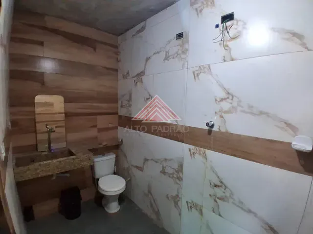 Casa 2 quartos e 1 banheiro, para alugar, no bairro Vila Lisboa em Mauá