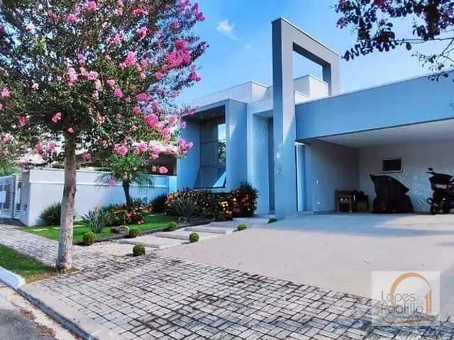 Casa com 600m² 3 quartos e 4 banheiros, à venda, no bairro Condomínio Residencial Shamballa II em Atibaia