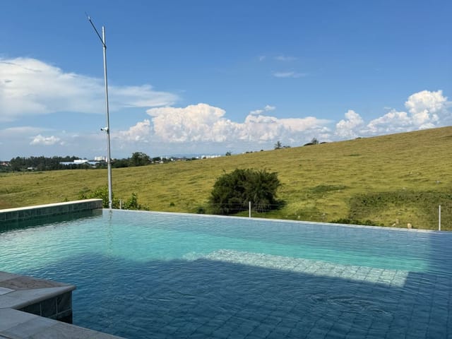 Casa 4 quartos e 2 banheiros, à venda, no bairro Condomínio Residencial Alphaville II em São José dos Campos