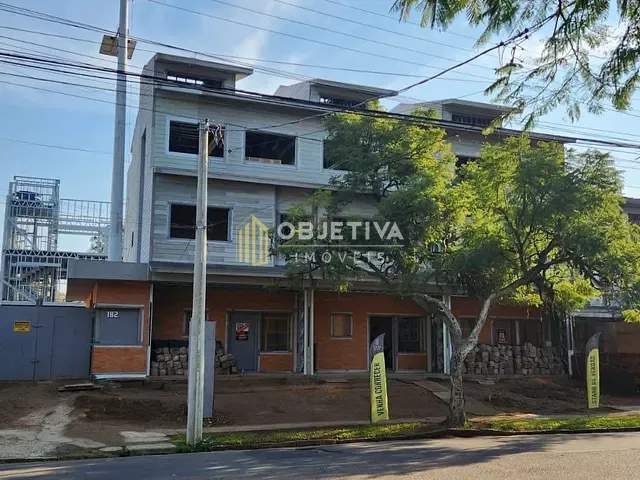 Casa com 280m² 4 quartos e 4 banheiros, à venda, no bairro Tristeza em Porto Alegre