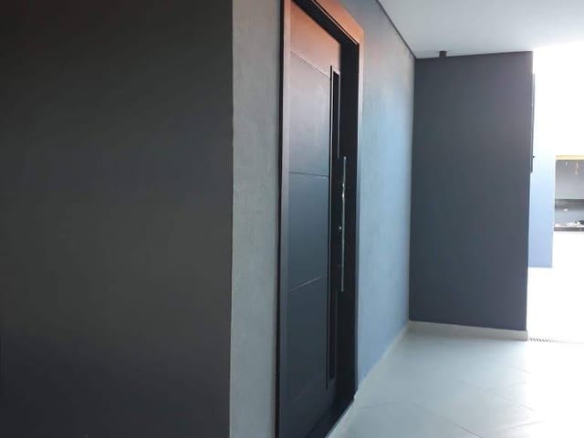 Casa com 193m² 2 quartos e 1 banheiro, à venda, no bairro Jardim Continental II em Taubaté