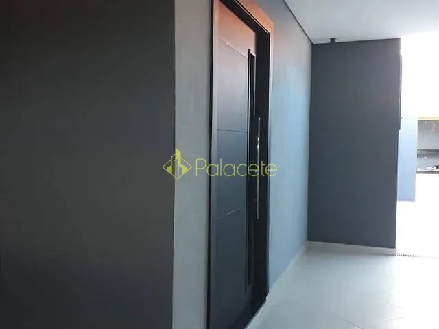 Casa com 193m² 2 quartos e 1 banheiro, à venda, no bairro Jardim Continental II em Taubaté