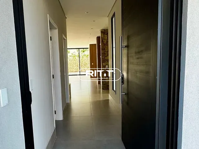 Casa com 370m² 3 quartos e 5 banheiros, à venda, no bairro Swiss Park em Campinas