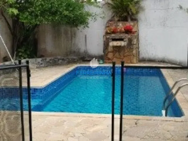 Casa 3 quartos e 4 banheiros, à venda, no bairro Jardim Esplanada em São José dos Campos