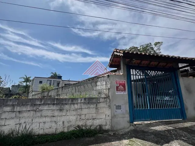 Casa 4 quartos e 4 banheiros, à venda, no bairro Pouso Alegre em Ribeirão Pires