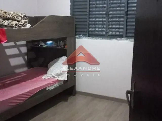 Casa com 127m² 3 quartos e 2 banheiros, à venda, no bairro Chácaras Araújo em São José dos Campos