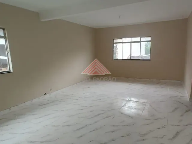 Casa 2 quartos e 1 banheiro, para alugar, no bairro Vila Emílio em Mauá