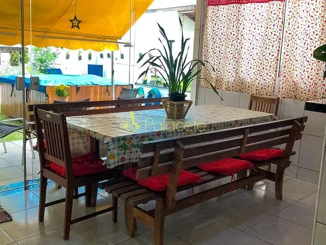 Casa com 435m², à venda, no bairro Condominio Residencial Real Ville em Pindamonhangaba