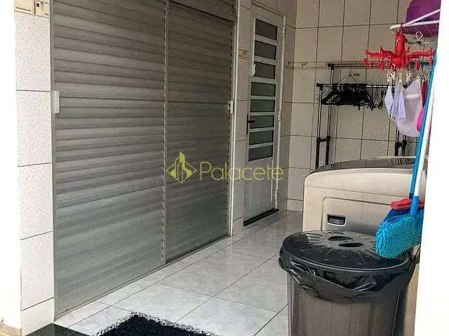 Casa com 435m², à venda, no bairro Condominio Residencial Real Ville em Pindamonhangaba