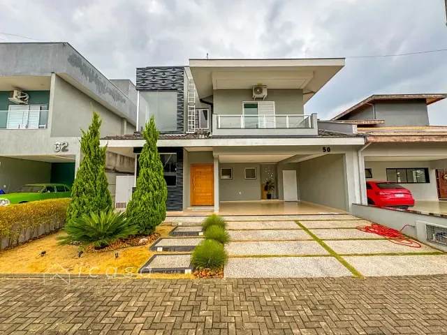 Casa com 308m² 3 quartos e 4 banheiros, à venda, no bairro Piedade em Caçapava