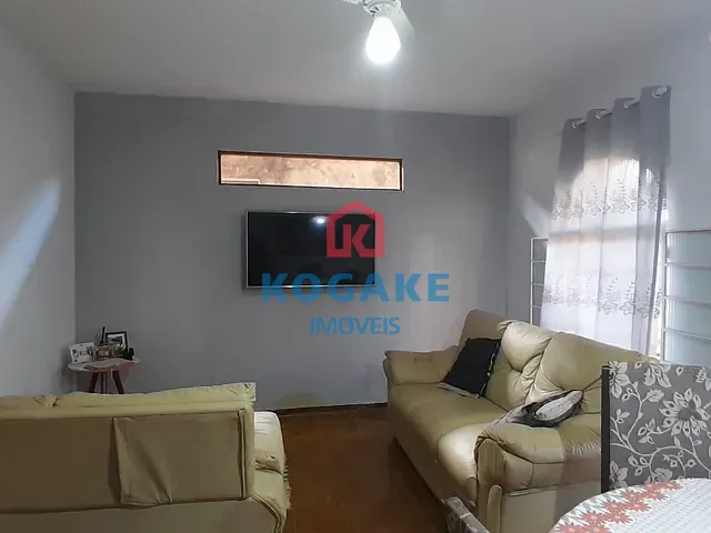 Casa com 250m² 3 quartos e 2 banheiros, à venda, no bairro Bosque dos Eucaliptos em São José dos Campos