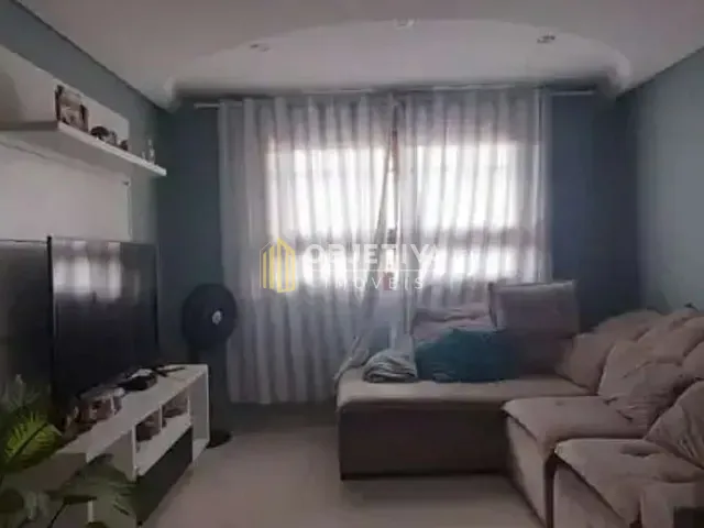 Casa com 230m² 3 quartos e 4 banheiros, à venda, no bairro Hípica em Porto Alegre