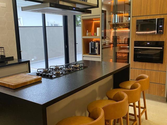 Casa com 620m² 4 quartos e 5 banheiros, para alugar, no bairro Alphaville em Santana de Parnaíba