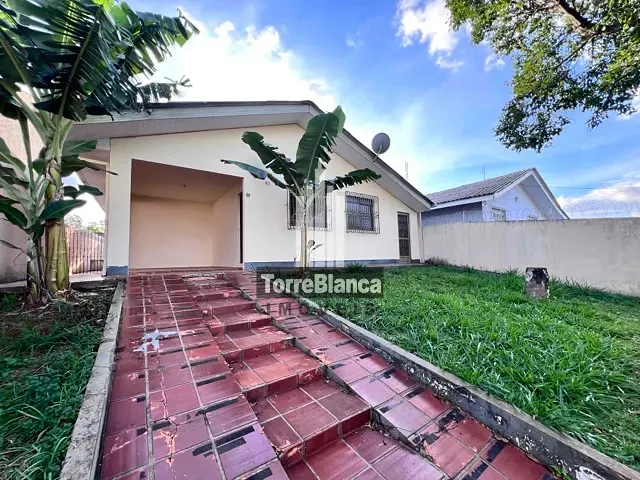 Casa com 324m² 3 quartos e 1 banheiro, à venda, no bairro Uvaranas em Ponta Grossa