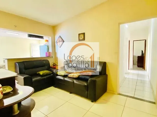 Casa com 222m² 3 quartos e 2 banheiros, à venda, no bairro Jardim do Alvinópolis em Atibaia