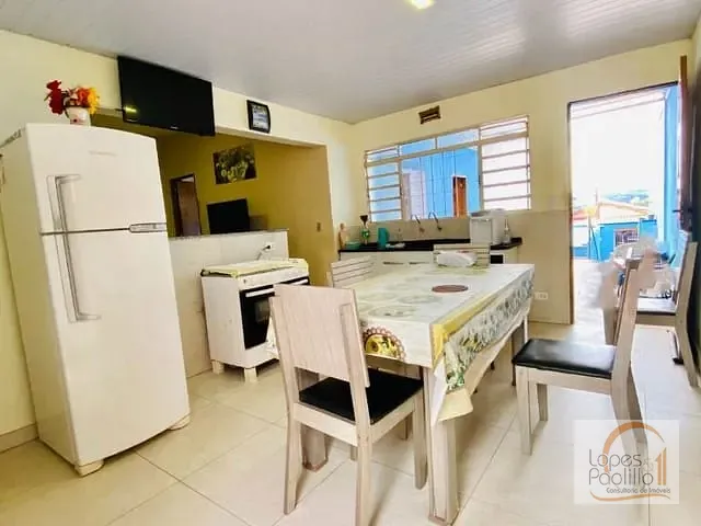 Casa com 222m² 3 quartos e 2 banheiros, à venda, no bairro Jardim do Alvinópolis em Atibaia