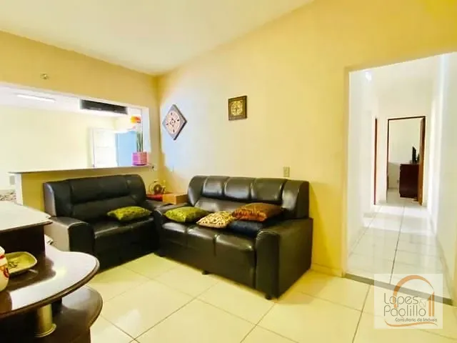 Casa com 222m² 3 quartos e 2 banheiros, à venda, no bairro Jardim do Alvinópolis em Atibaia