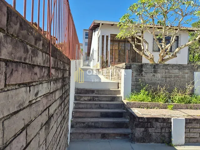 Casa com 545m² 6 quartos e 4 banheiros, à venda, no bairro Tristeza em Porto Alegre