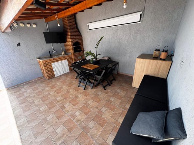 Casa com 159m² 3 quartos e 3 banheiros, à venda, no bairro Novo Osasco em Osasco