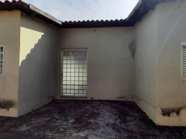 Foto do Casa - Casa com 2 dormitórios à venda, 105 m² por R$ 180.000,00 - Abadia - Uberaba/MG | ZUCATO IMOBILIARIA LTDA