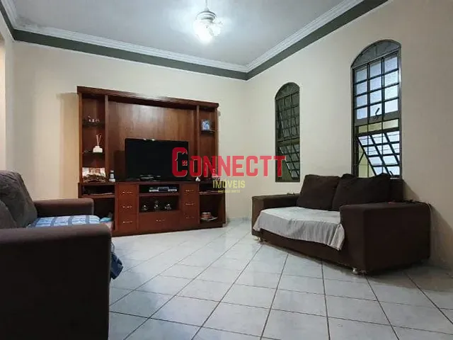 Casa com 250m² 3 quartos e 2 banheiros, à venda, no bairro Jardim Anhanguera em Ribeirão Preto
