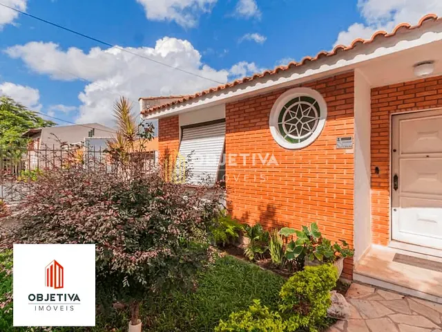 Casa 4 quartos e 3 banheiros, à venda, no bairro Santo Antônio em Porto Alegre