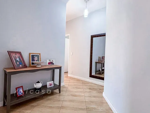 Casa com 283m² 5 quartos e 6 banheiros, à venda, no bairro Urbanova em São José dos Campos